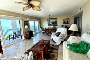 423 Mariner Dr, Tarpon Springs, FL 34689 - Photo 7