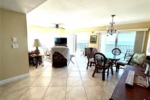 423 Mariner Dr, Tarpon Springs, FL 34689 - Photo 5