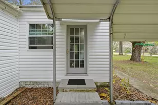 105 Major Ln, Crescent City, FL 32112 - Photo 3