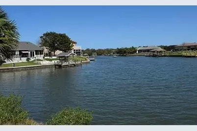 2 Clermont Court, Palm Coast, FL 32137 - Photo 5