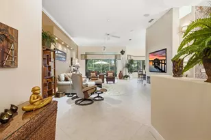 18 Lakeview Ln, Palm Coast, FL 32137 - Photo 5