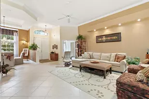 18 Lakeview Ln, Palm Coast, FL 32137 - Photo 7