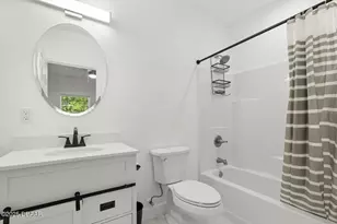 2995 Ragis Rd, Edgewater, FL 32132 - Photo 13