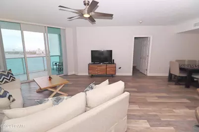 231 Riverside Drive #1106-1, Daytona Beach, FL 32117 - Photo 3