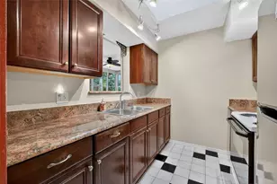 211 Lynnhurst Dr, Ormond Beach, FL 32176 - Photo 11