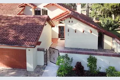 15 Village Circle #15, Palm Coast, FL 32164 - Photo 3
