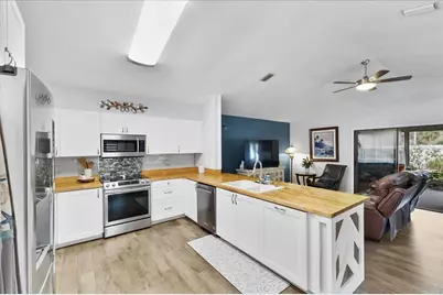 105 Shadowcreek Way, Ormond Beach, FL 32174 - Photo 15