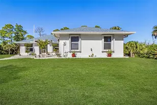 2721 18th Ave NE, Naples, FL 34120 - Photo 7