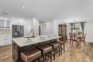 2721 18th Ave NE, Naples, FL 34120 - Photo 9