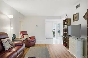 31 Oxford Ln, Palm Coast, FL 32137 - Photo 11