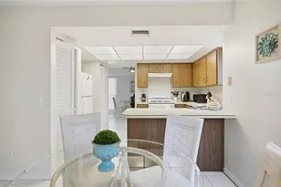 31 Oxford Ln, Palm Coast, FL 32137 - Photo 13