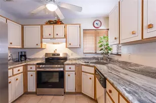 13 Blairmore Pl, Palm Coast, FL 32137 - Photo 3