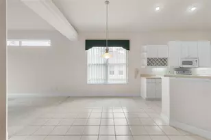 24 Essex Ln, Palm Coast, FL 32164 - Photo 15