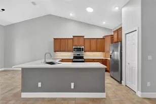 7 Sailfish Dr, Palm Coast, FL 32137 - Photo 9