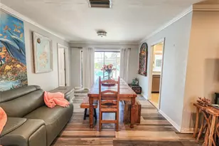 24 Claridge Ct S, Palm Coast, FL 32137 - Photo 9