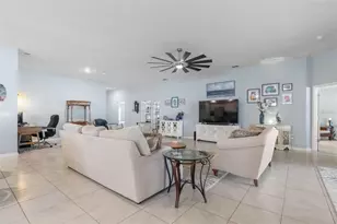 11 Pittson Ln, Palm Coast, FL 32164 - Photo 9