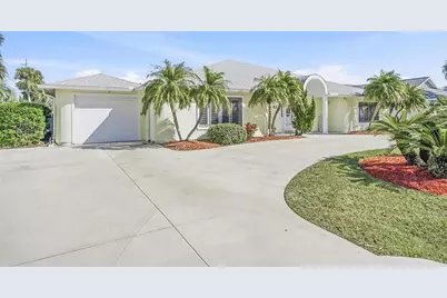 1 Cloverdale Court S, Palm Coast, FL 32137 - Photo 9