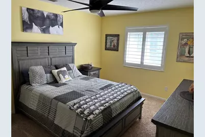 1 Cloverdale Court S, Palm Coast, FL 32137 - Photo 25