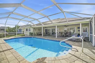 1 Cloverdale Ct S, Palm Coast, FL 32137 - Photo 7