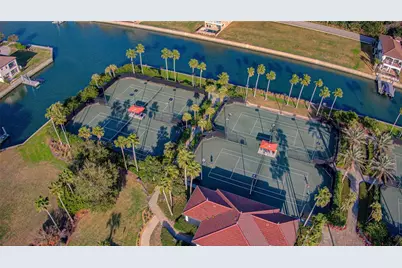 276 Yacht Harbor Drive, Palm Coast, FL 32137 - Photo 11