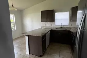 106 Freeport Ln, Palm Coast, FL 32137 - Photo 5