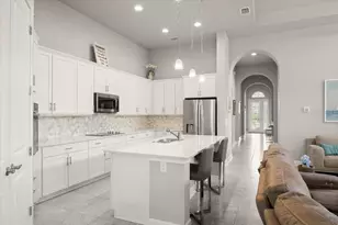 827 Creekwood Dr, Ormond Beach, FL 32174 - Photo 7