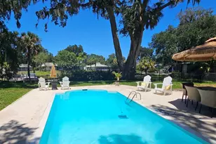 10 Fanwood Ct, Palm Coast, FL 32137 - Photo 5