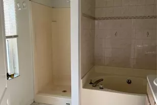 38 Pebble Wood Ln, Palm Coast, FL 32164 - Photo 9