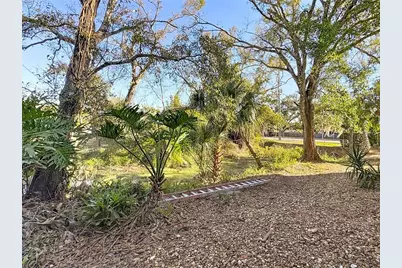 4445 Rayfield Drive, Sarasota, FL 34243 - Photo 39