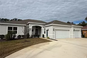 10 Point of Woods Dr, Palm Coast, FL 32164 - Photo 1