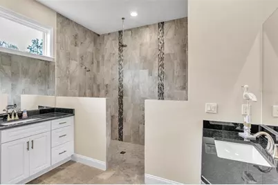 10 Point Of Woods Drive, Palm Coast, FL 32164 - Photo 11