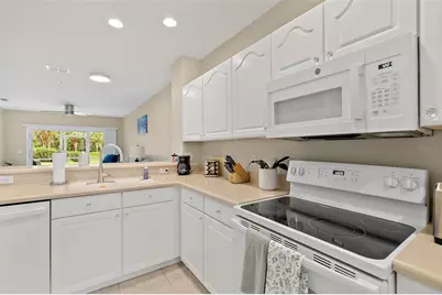 1000 Canopy Walk Lane #1013, Palm Coast, FL 32137 - Photo 9