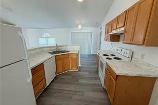 37 Ramblewood Dr, Palm Coast, FL 32164 - Photo 5