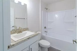 8 Louvet Ln, Palm Coast, FL 32137 - Photo 15