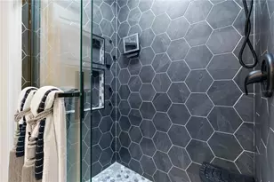 225 Sunset Point Dr, Ormond Beach, FL 32174 - Photo 23