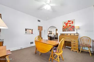 918 N Wild Olive Ave, Daytona Beach, FL 32118 - Photo 9