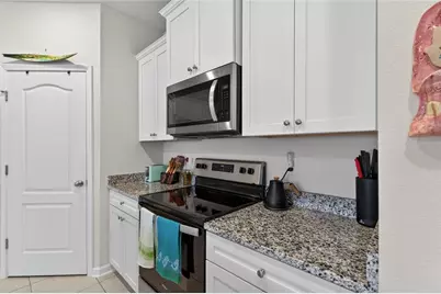 194 Redbud Road, Palm Coast, FL 32137 - Photo 5