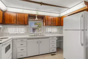 1302 Arroyo Pkwy, Ormond Beach, FL 32174 - Photo 5