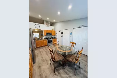 8 Firethorn Lane, Palm Coast, FL 32137 - Photo 9