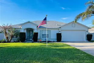 8 Firethorn Ln, Palm Coast, FL 32137 - Photo 1