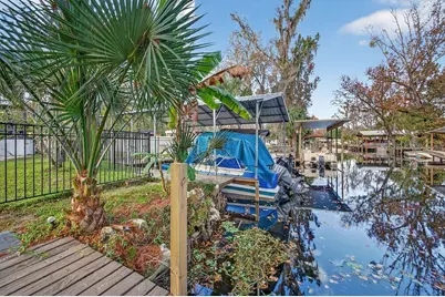 56320 Cherry Tree Road, Astor, FL 32102 - Photo 23