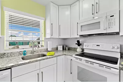 300 S Central Avenue #202, Flagler Beach, FL 32136 - Photo 7