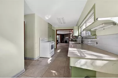 1630 Riverside Drive, Daytona Beach, FL 32117 - Photo 35