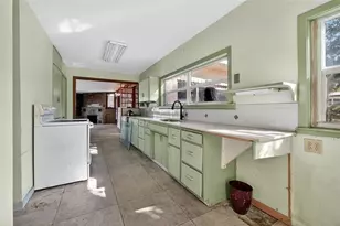 1630 Riverside Dr, Daytona Beach, FL 32117 - Photo 31