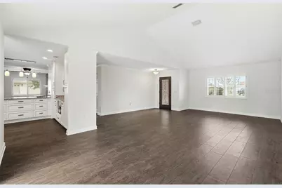 31 Cherokee Court W, Palm Coast, FL 32137 - Photo 9