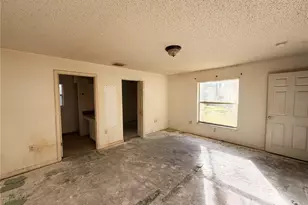 19 Burrel Pl, Palm Coast, FL 32137 - Photo 9