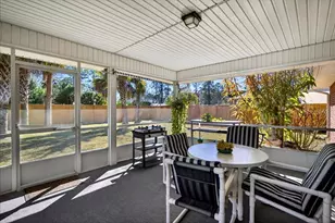 39 Princess Dolores Ln, Palm Coast, FL 32164 - Photo 5