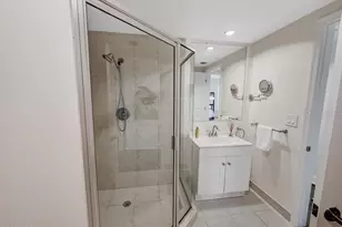 241 Riverside Dr, Daytona Beach, FL 32117 - Photo 37