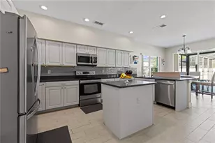 2258 Blossomwood Dr, Oviedo, FL 32765 - Photo 11