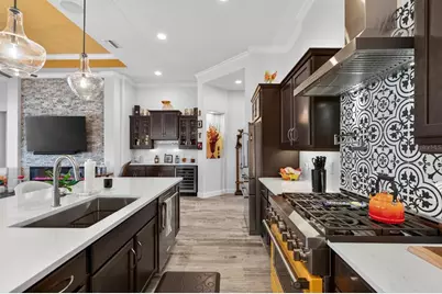 401 Bourganville Drive, Palm Coast, FL 32137 - Photo 13